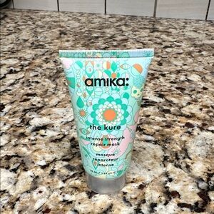 Amika The Kure Repair Mask in Vibrant Design